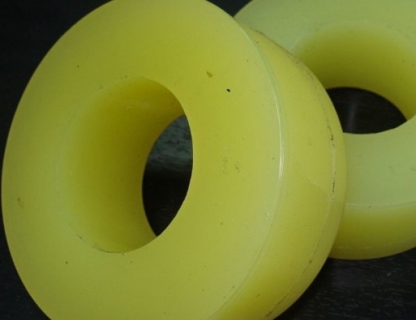 Арфлон втулка светло-желтая GF20 280х170х80 мм фото