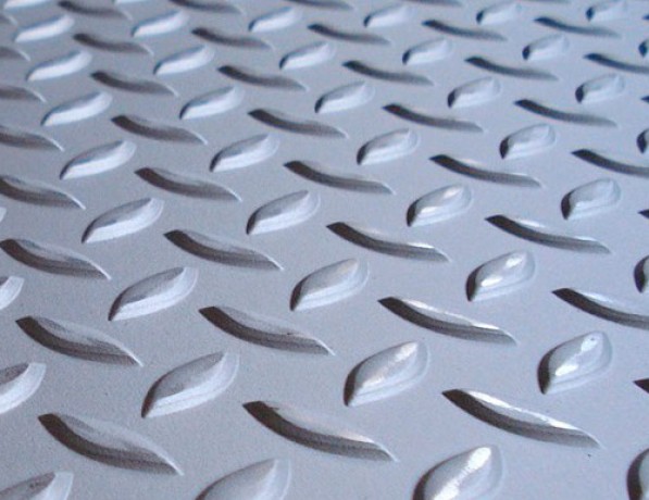 Лист нержавеющий рифленый г/к чечевица AISI 430 8 мм ГОСТ 8568-77 фото