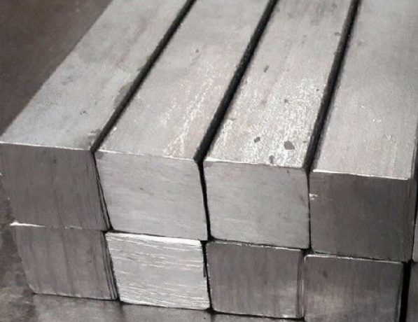 Поковка титановая квадратная ОТ4-2 110 мм ОСТ 1 90000-70 фото